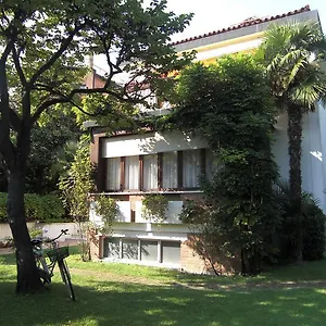  Couette-café Castellani